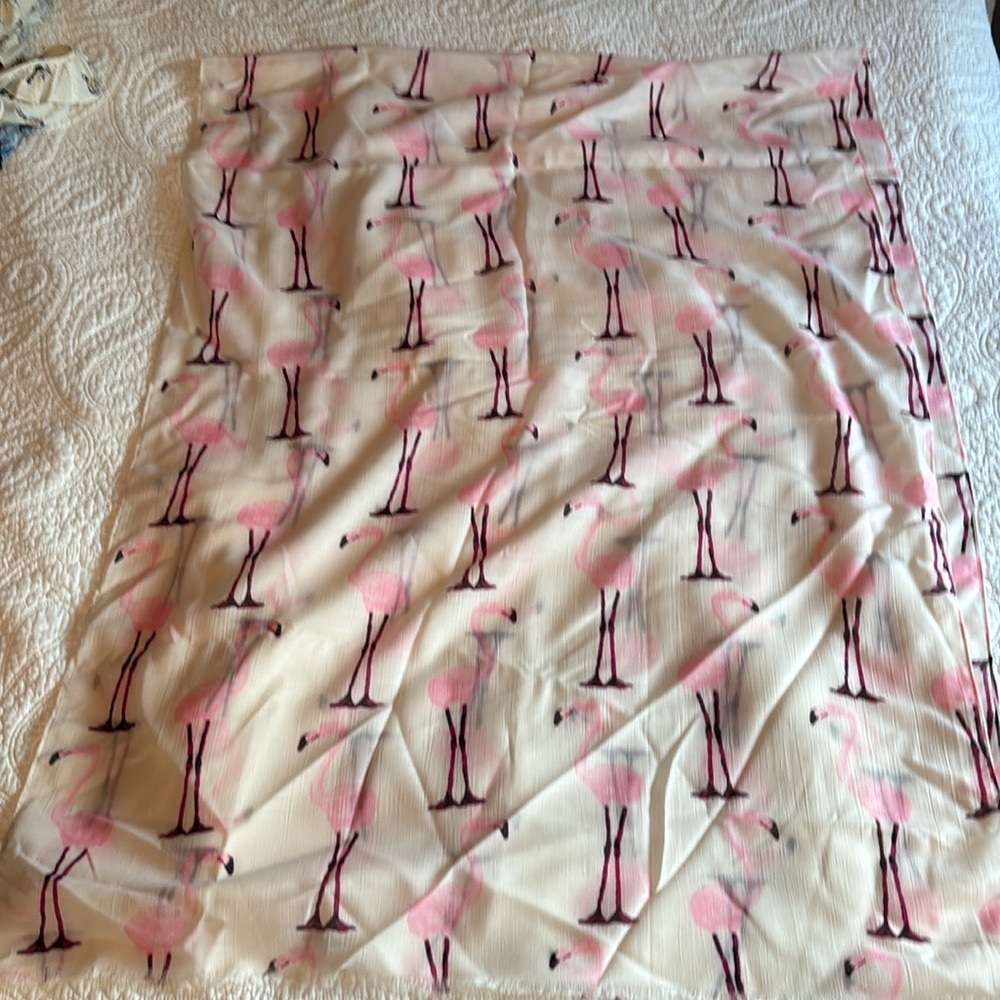 Beautiful Gauzy Flamingo Print Scarf Shawl